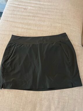 Athleta SoHo Skort - Green - Size 16
